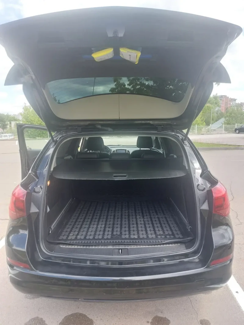 Opel Astra J 1, 7 CDTI Sports Tourer ISUZU, снимка 7 - Автомобили и джипове - 51658310