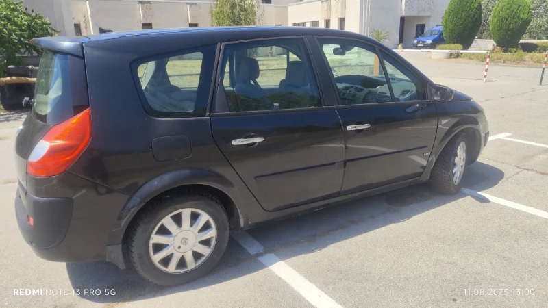 Renault Scenic, снимка 4 - Автомобили и джипове - 52881929