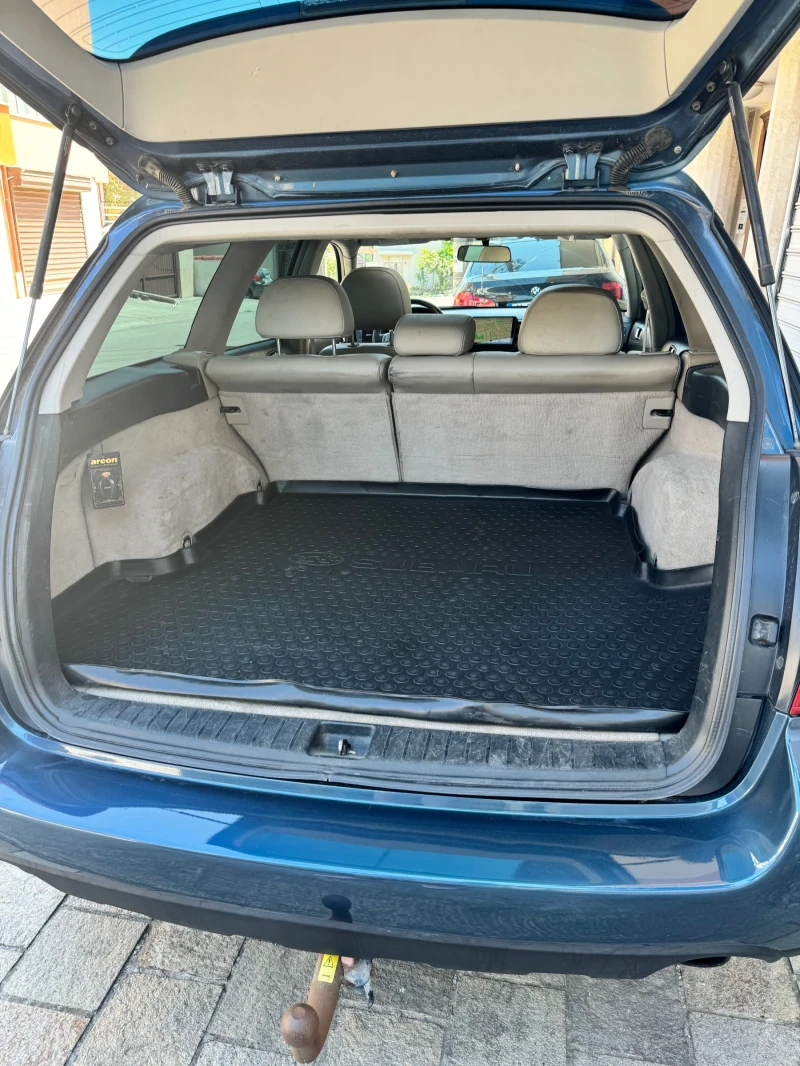 Subaru Outback 3.0 LPG Panorama , снимка 10 - Автомобили и джипове - 52347974