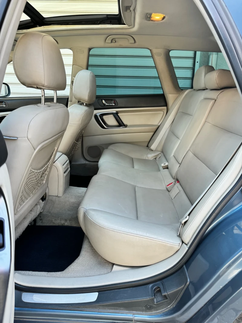 Subaru Outback 3.0 LPG Panorama , снимка 7 - Автомобили и джипове - 52347974