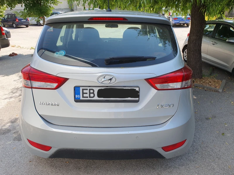 Hyundai Ix20 1.4i, снимка 5 - Автомобили и джипове - 51970107