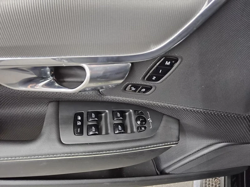 Volvo S90 R-DESIGN/235HP/MEMO/CAM/NAVI/LED/KLESS/324g, снимка 9 - Автомобили и джипове - 51724736