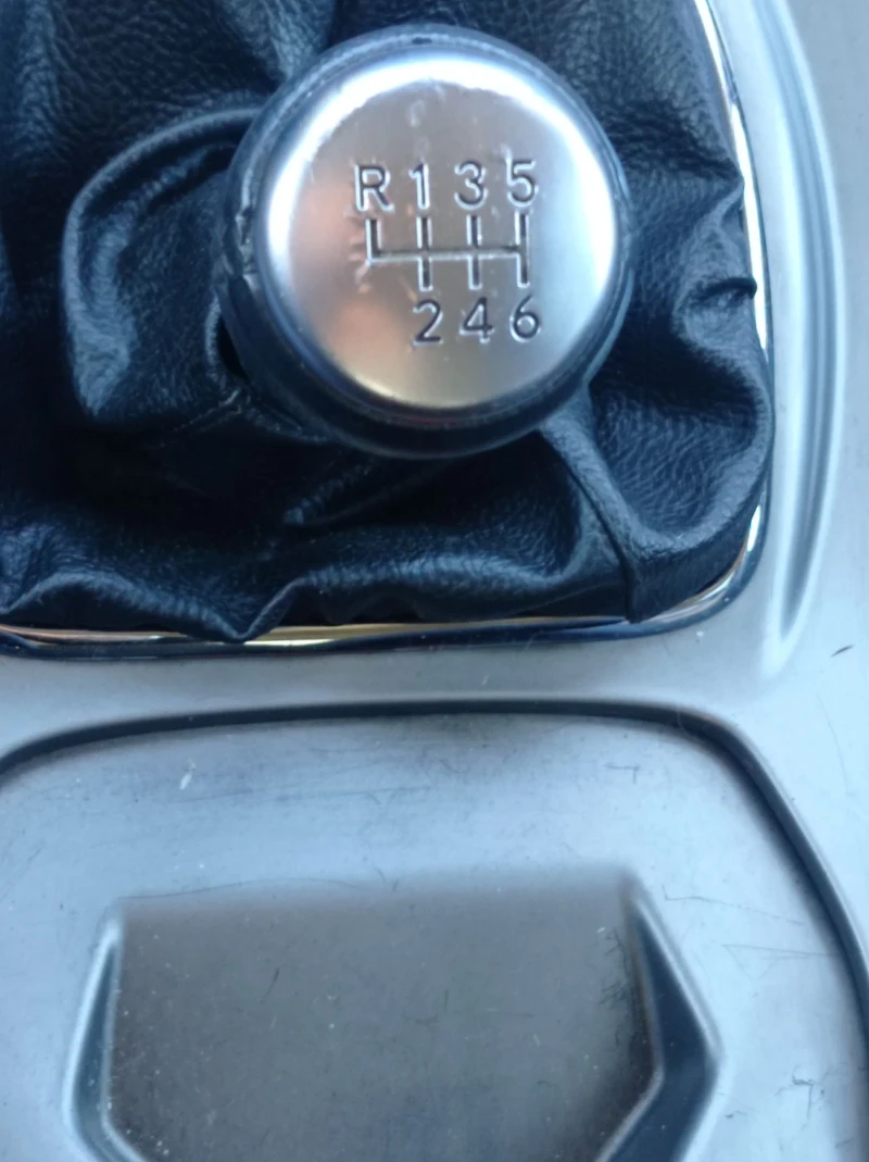 Ford Galaxy Ван, снимка 10 - Автомобили и джипове - 52104149