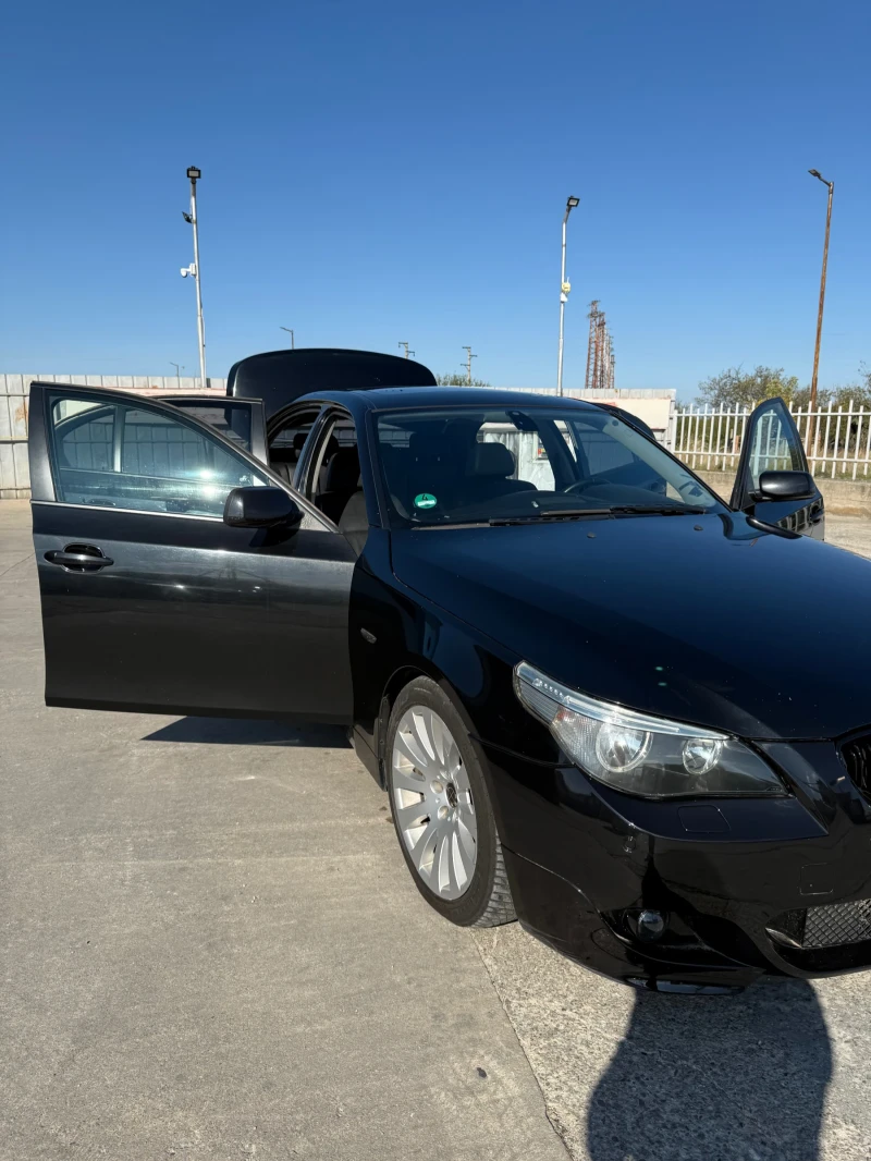 BMW 520  i m pack, снимка 2 - Автомобили и джипове - 52216047