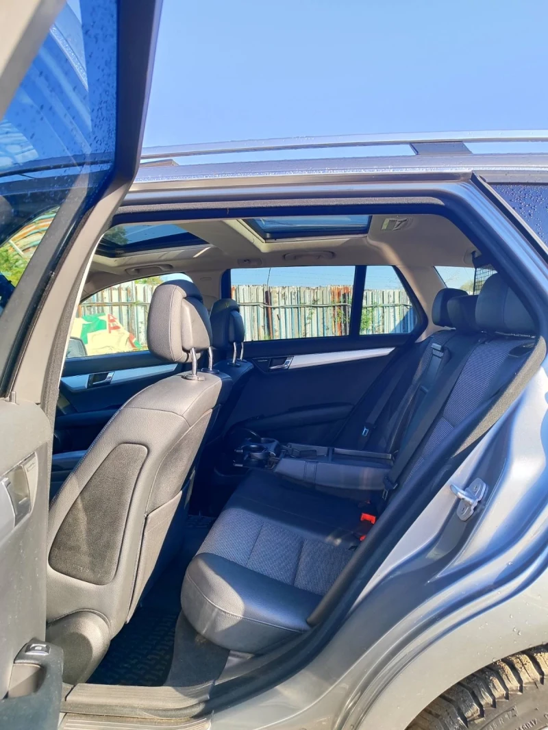 Mercedes-Benz C 250, снимка 10 - Автомобили и джипове - 53269397