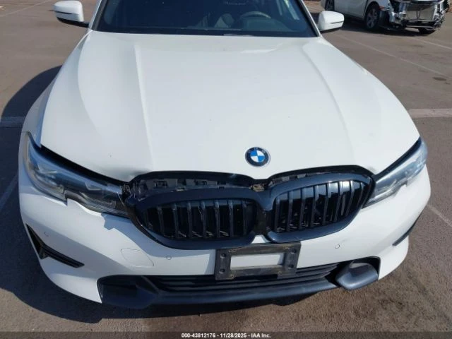 BMW 330 * КОЖА* ЛЕД* ШИБИДАХ* ПОДГРЕВ* , снимка 6 - Автомобили и джипове - 53779307