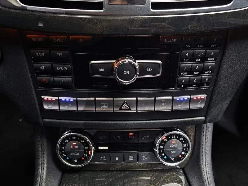 Mercedes-Benz CLS 350 W218, снимка 5 - Автомобили и джипове - 55217161