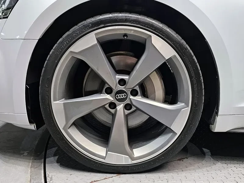Audi A5 45 Tfsi Quattro Premium Sportback, снимка 5 - Автомобили и джипове - 55555742