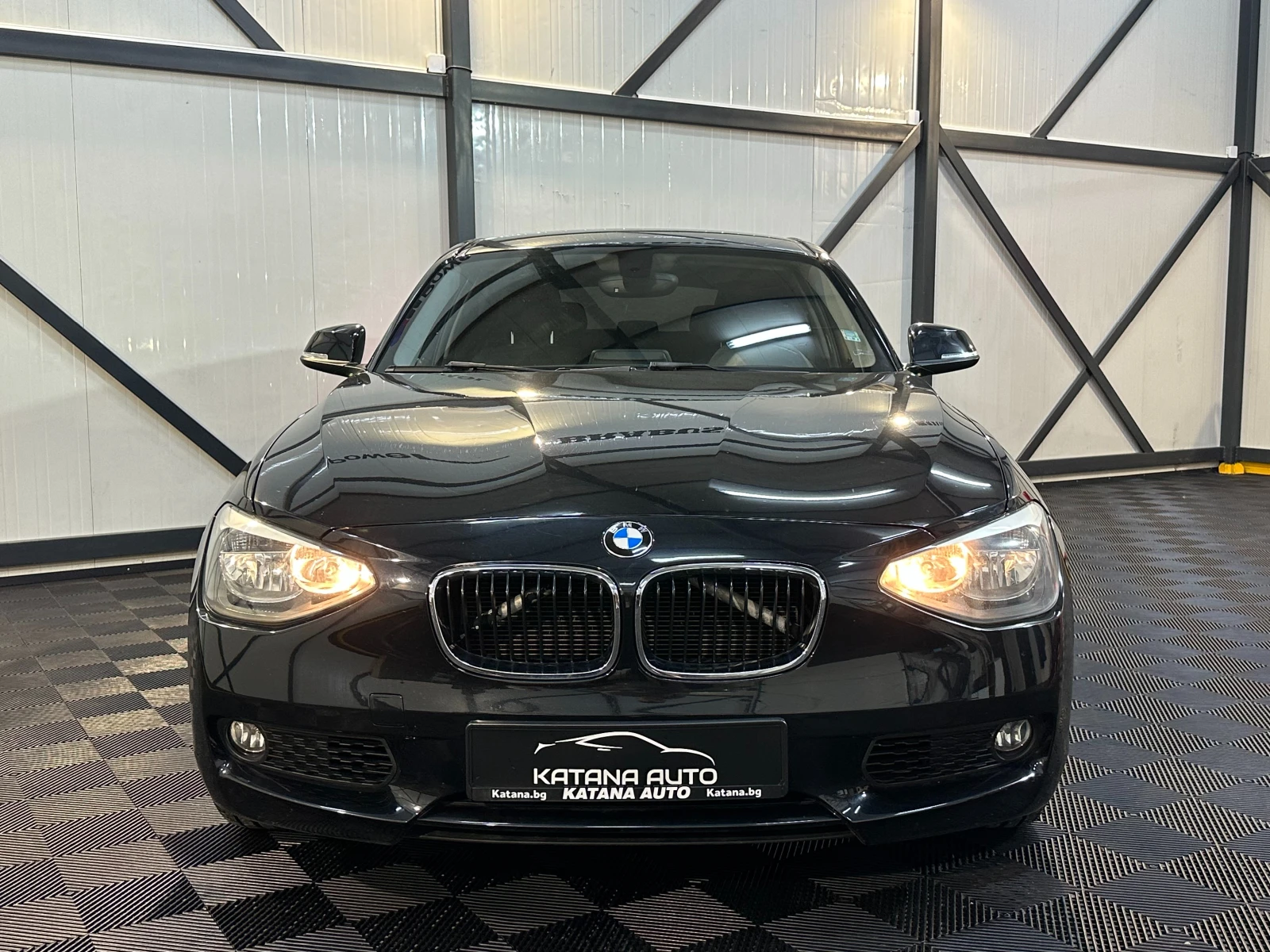 BMW 118 114 000км* ПОДГРЕВ* ПАРКТРОНИК* ЛИМИТЕР, снимка 5 - Автомобили и джипове - 45369539