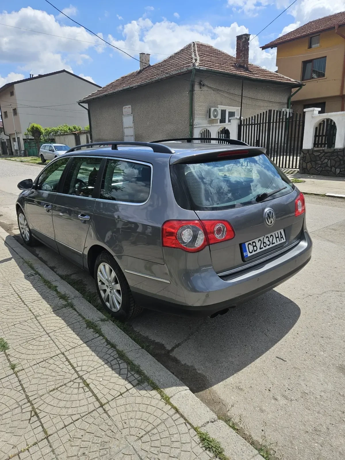 VW Passat 2.0 TDI Common reil - изображение 4