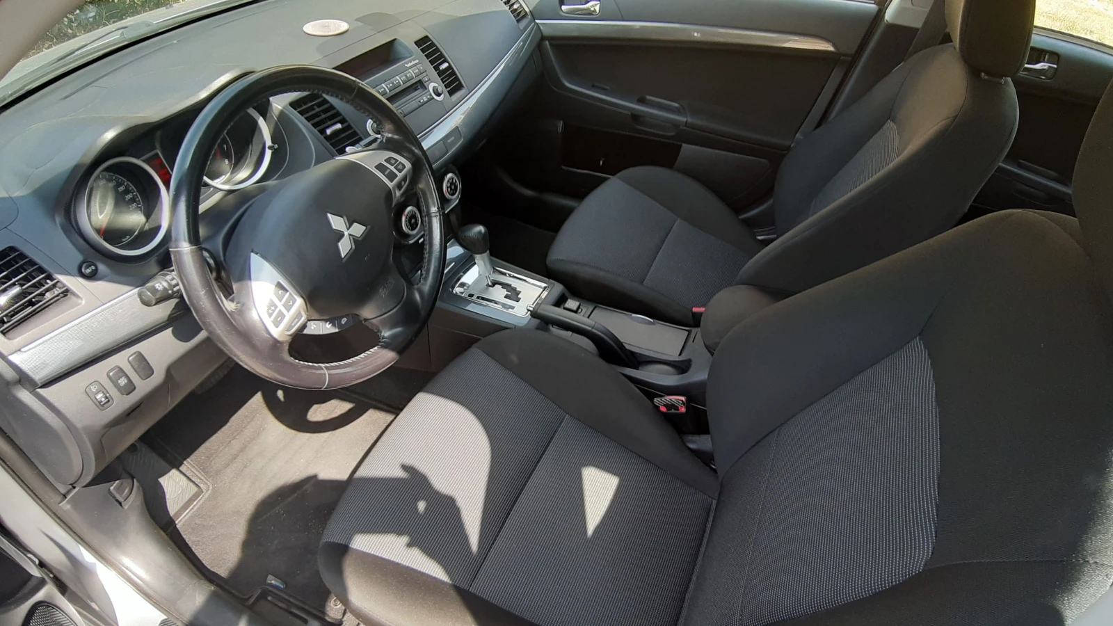 Mitsubishi Lancer Sportback - изображение 5