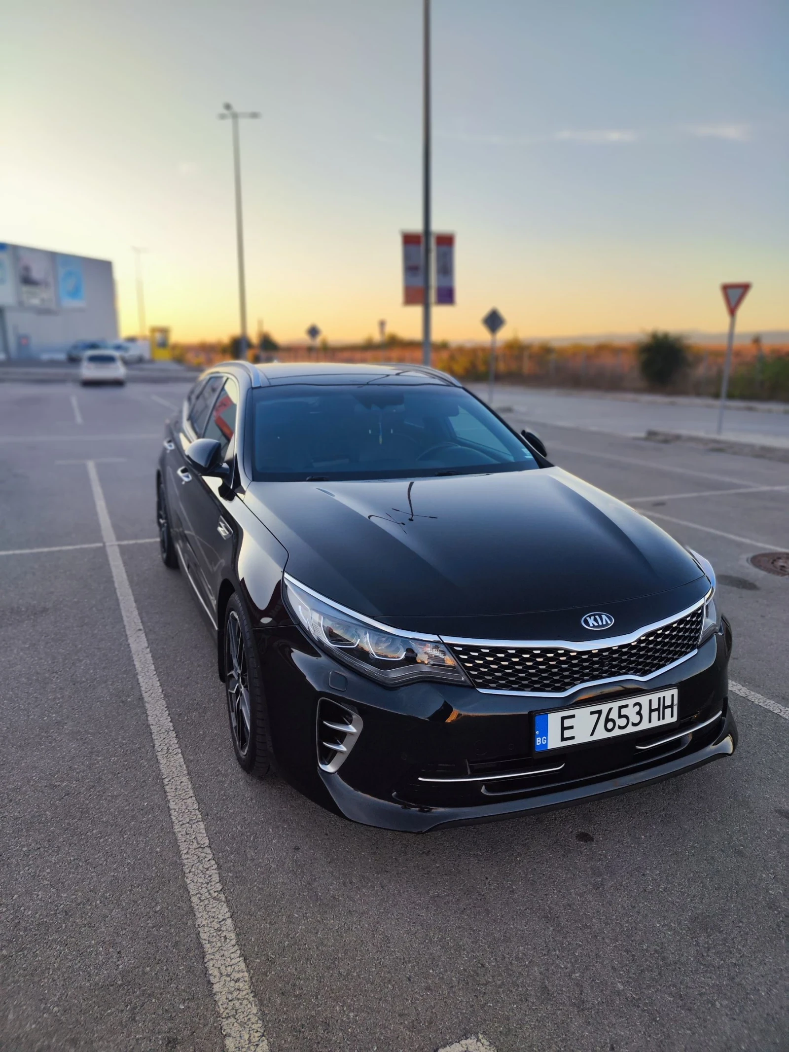 Kia Optima GT Style Swiss!! - изображение 6