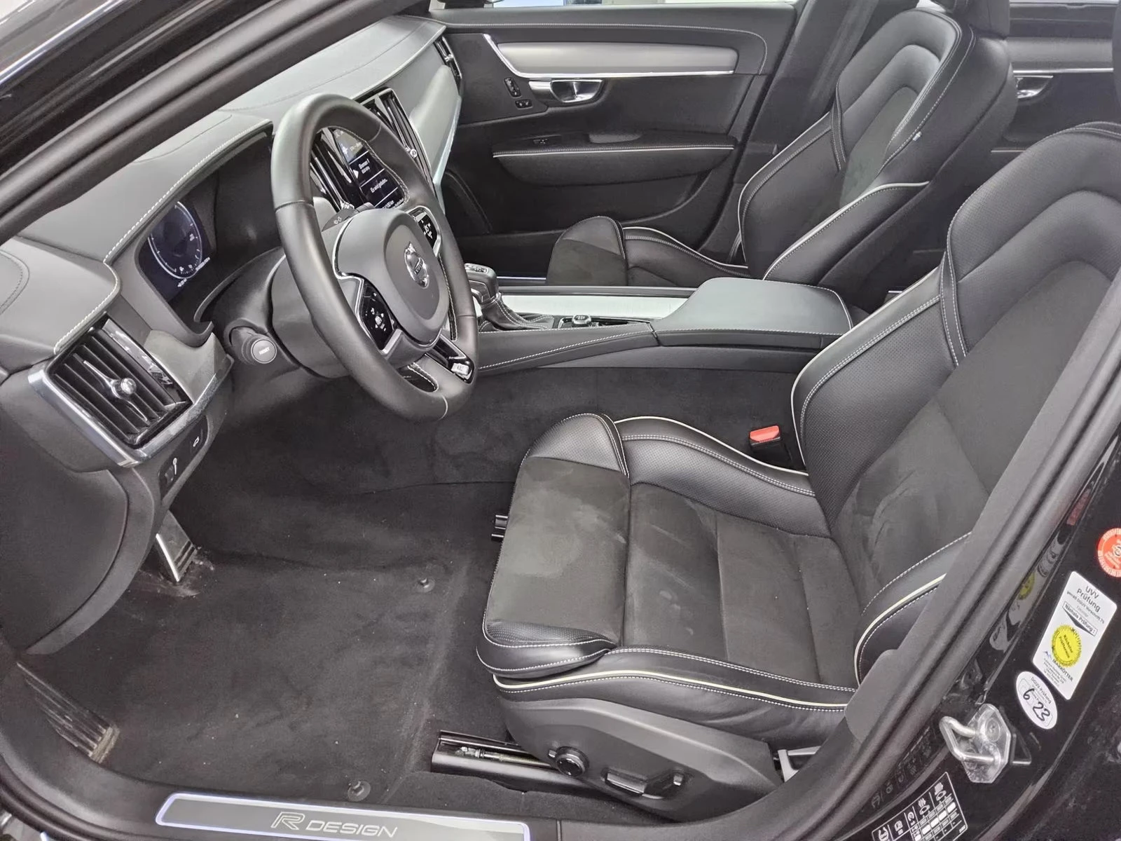 Volvo S90 R-DESIGN/235HP/MEMO/CAM/NAVI/LED/KLESS/324g - изображение 4