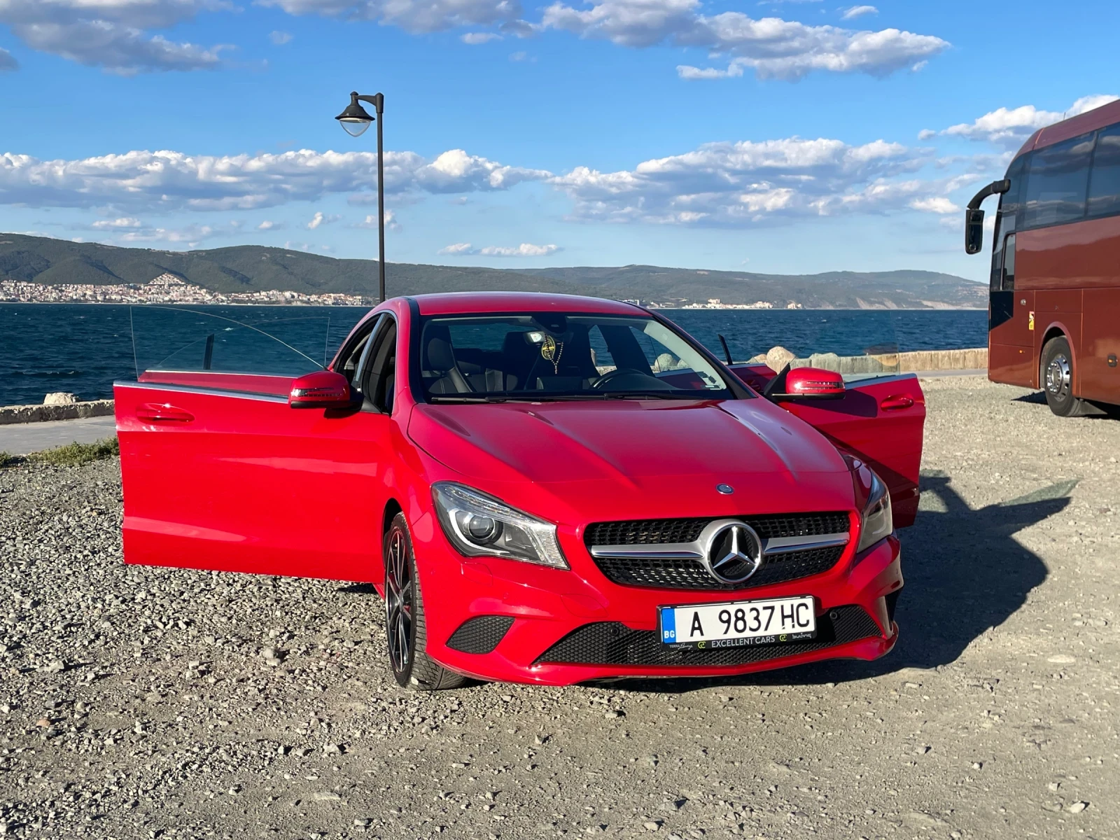 Mercedes-Benz CLA 200  200 AMG line - изображение 6