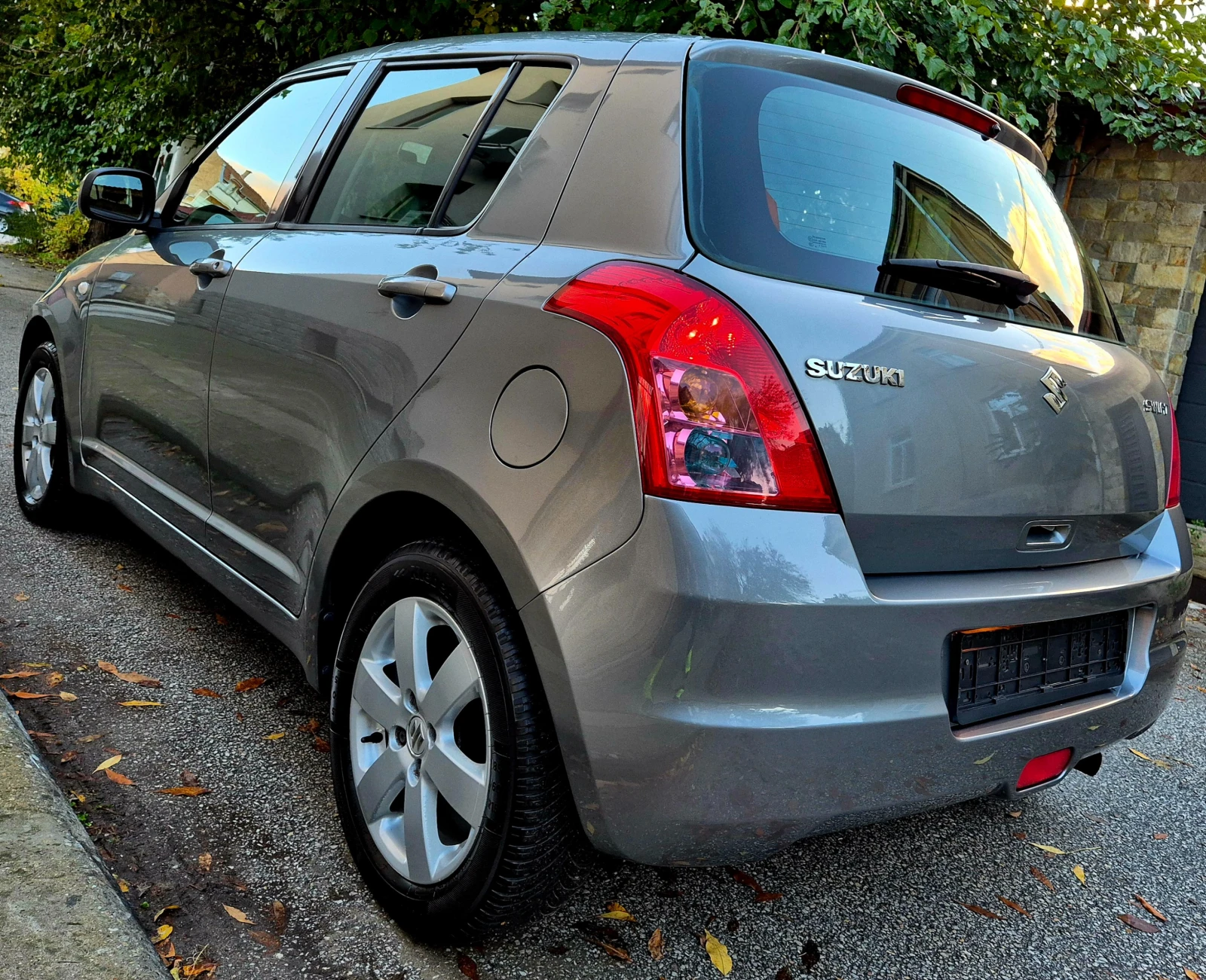 Suzuki Swift 1.3i---japan | Mobile.bg   10