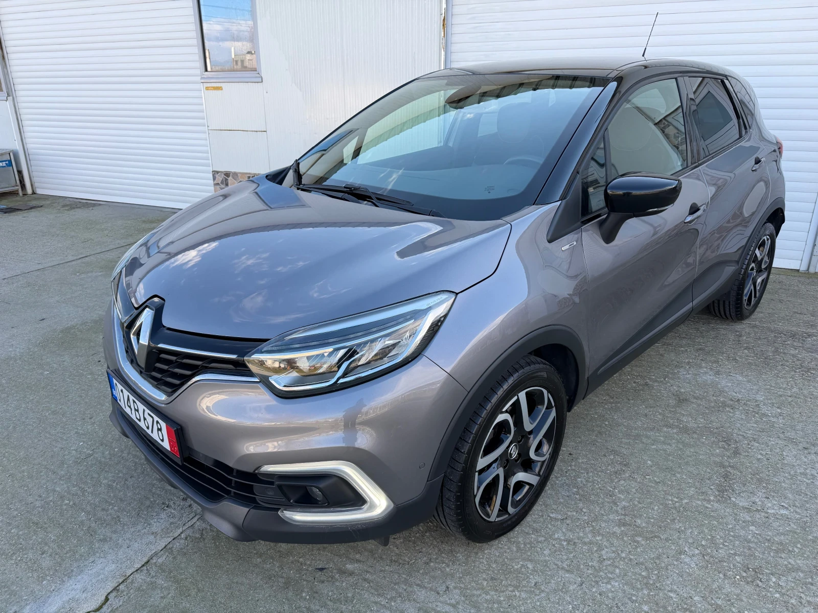 Renault Captur 1.5dCi Bose* Full Led* Camera* Key less* Euro 6 | Mobile.bg � ����������� 1