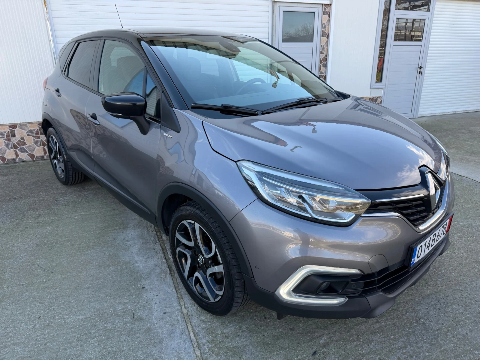Renault Captur 1.5dCi Bose* Full Led* Camera* Key less* Euro 6 | Mobile.bg � ����������� 3