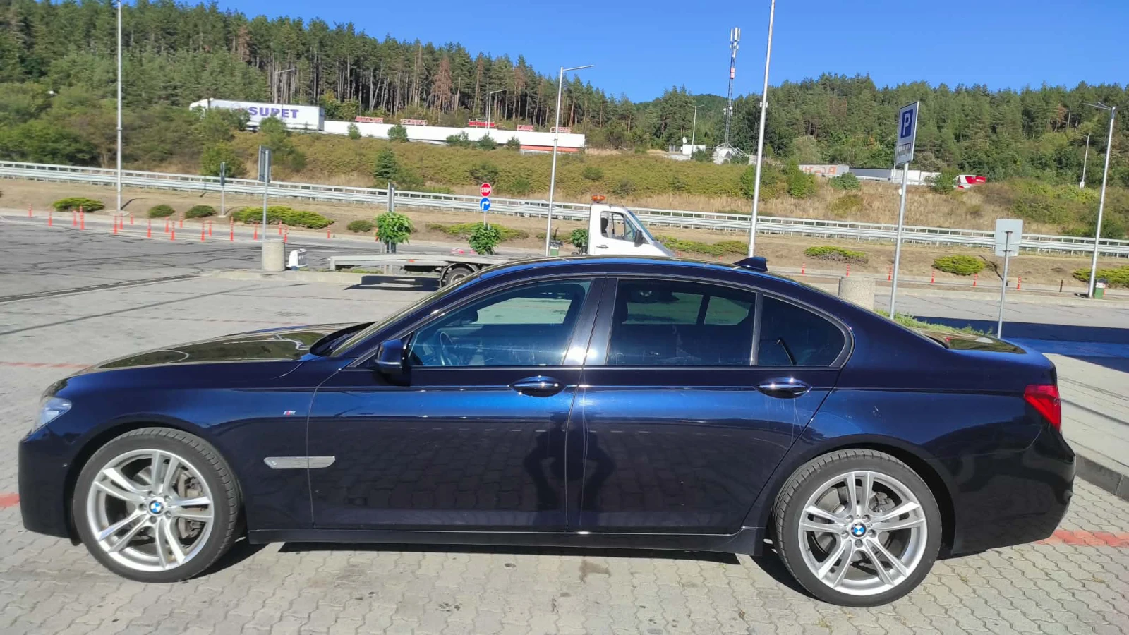 BMW 740 xDrive, снимка 3 - Автомобили и джипове - 55986514