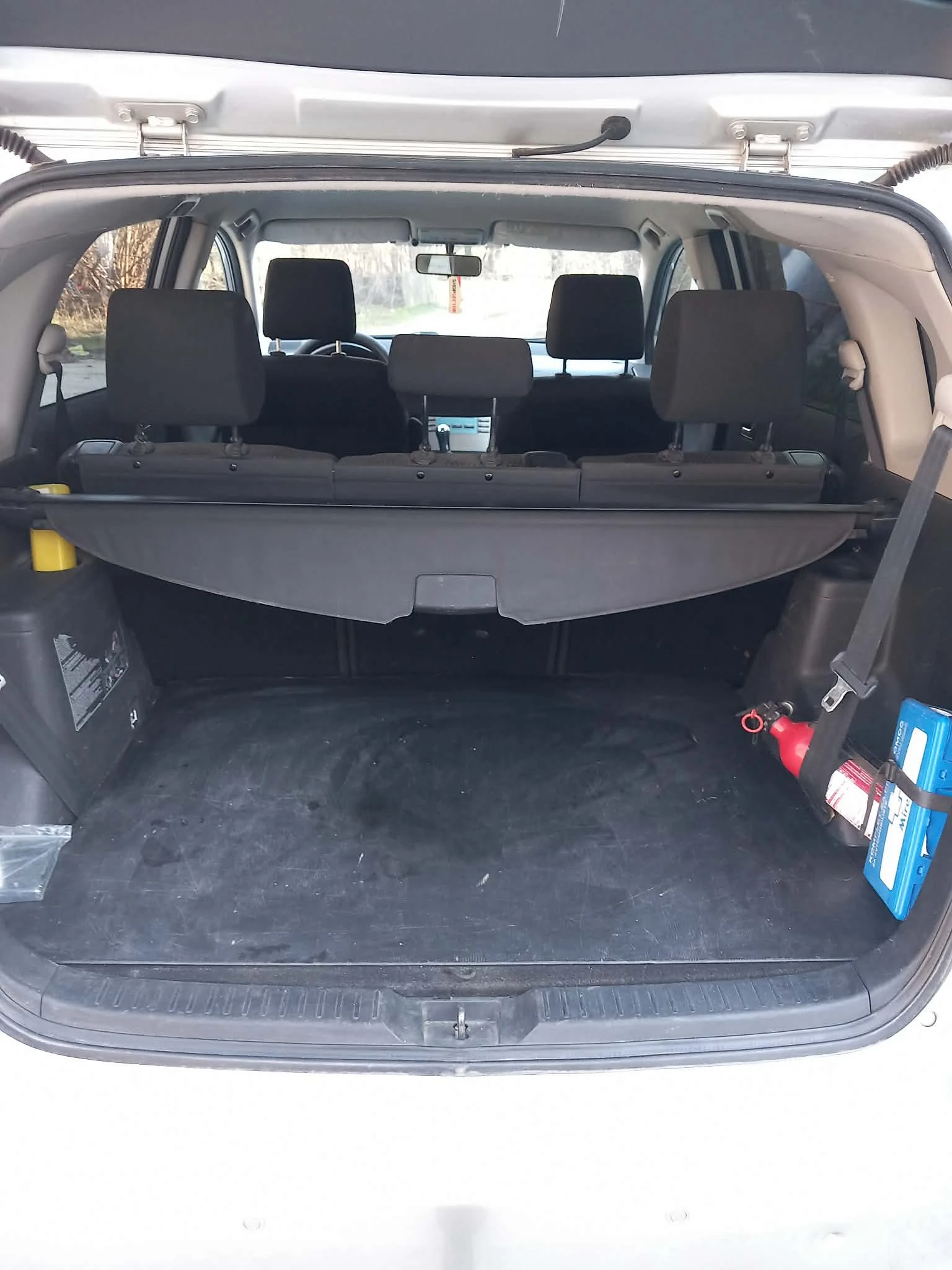 Toyota Corolla verso 2.2 D4D, снимка 10 - Автомобили и джипове - 53720652