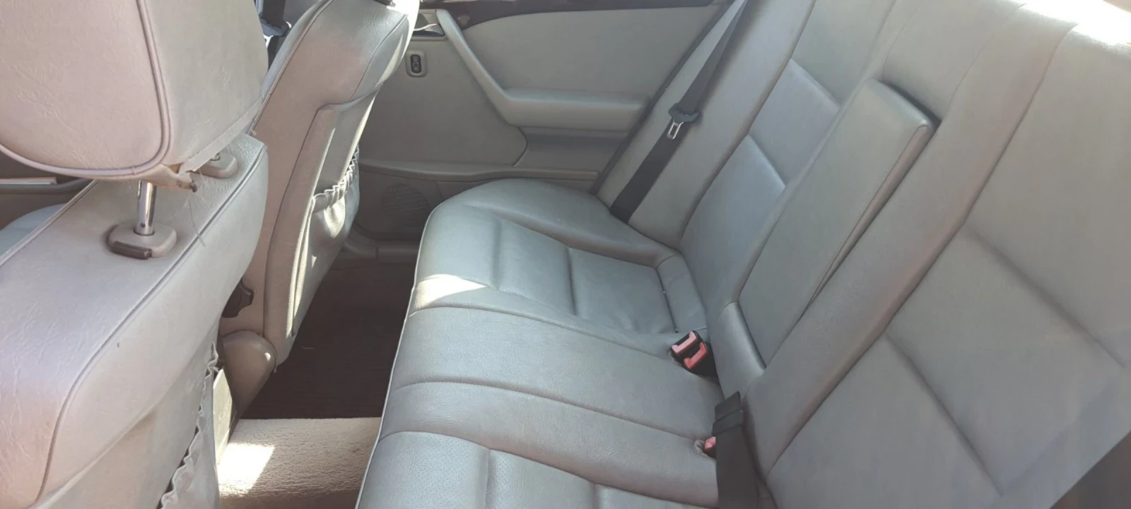 Mercedes-Benz C 280, снимка 14 - Автомобили и джипове - 53769733