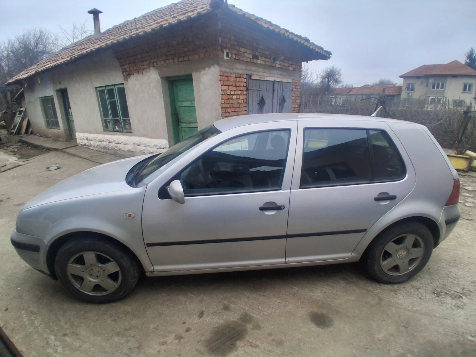 VW Golf Golf 4 , снимка 6 - Автомобили и джипове - 53929415