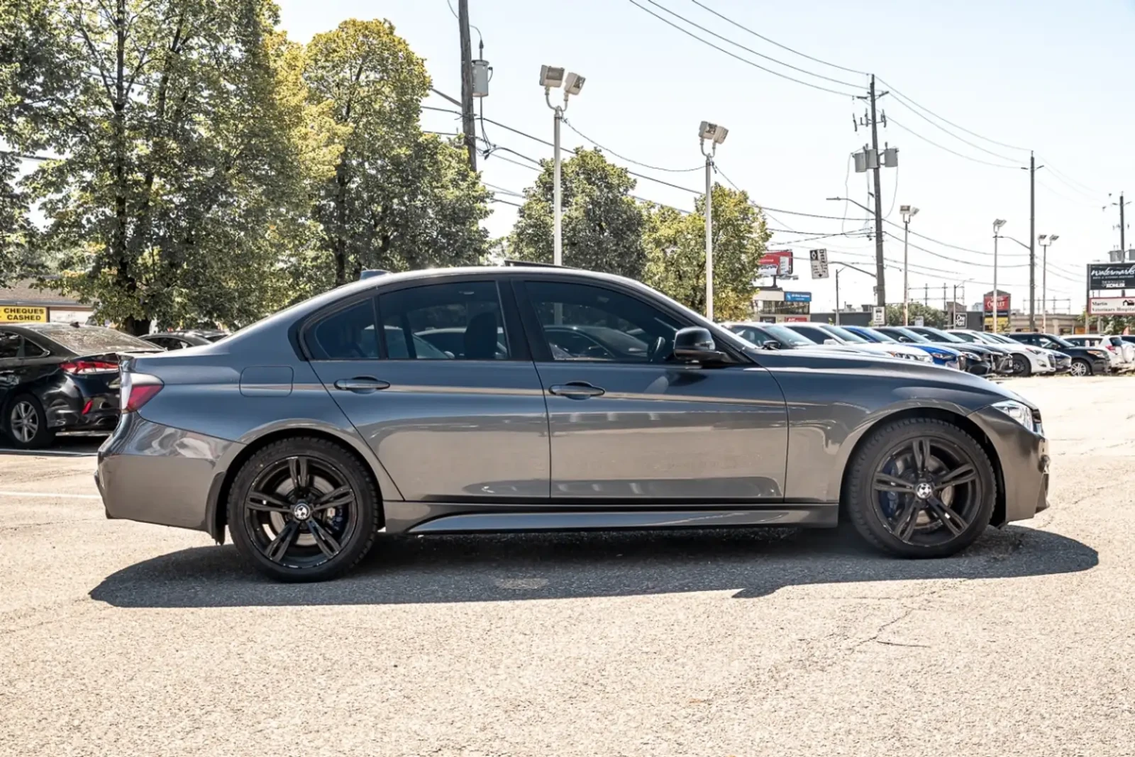 BMW 335 335i xDrive, снимка 4 - Автомобили и джипове - 53986494