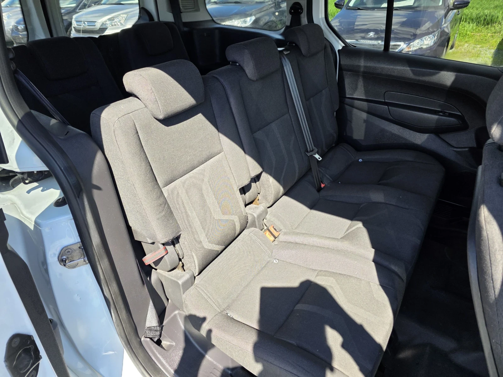 Ford Transit Custom 7 местна 2017, снимка 17 - Автомобили и джипове - 54136538