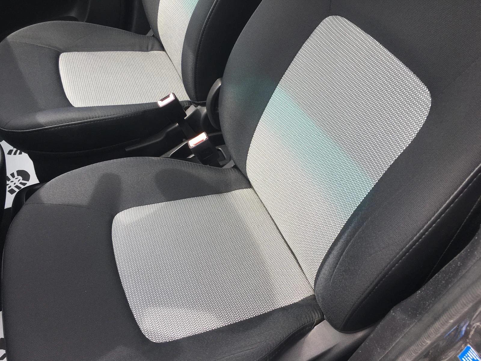 Hyundai I10, снимка 8 - Автомобили и джипове - 54208459