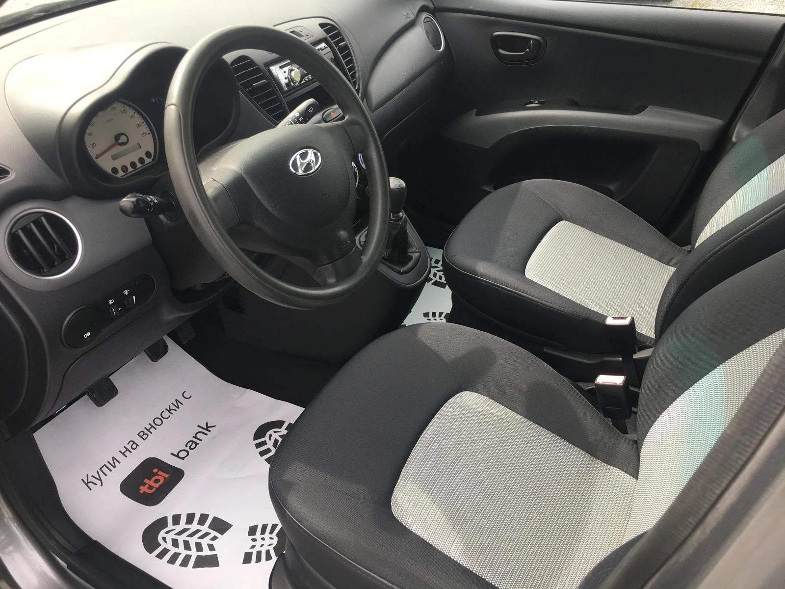 Hyundai I10, снимка 11 - Автомобили и джипове - 54208459
