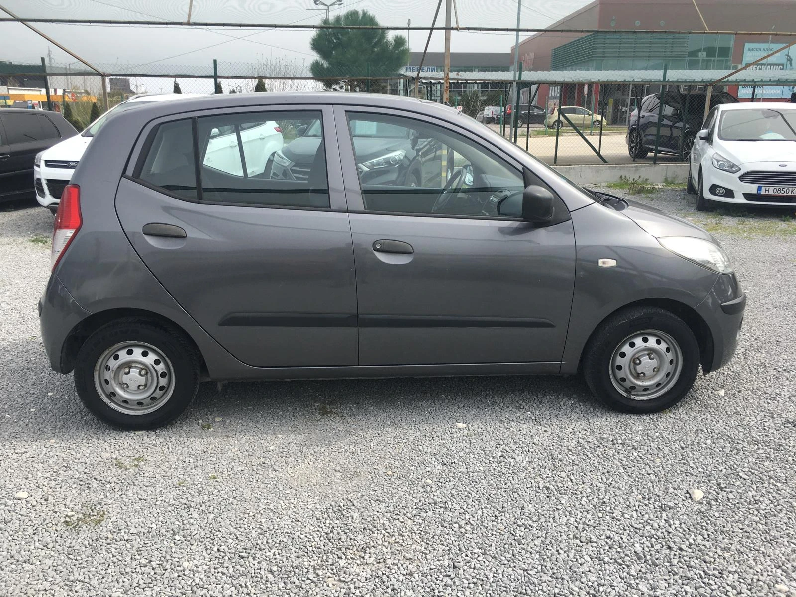 Hyundai I10, снимка 5 - Автомобили и джипове - 54208459