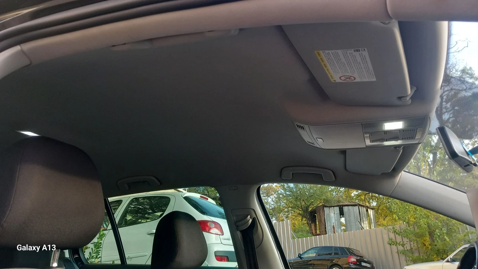 VW Golf 1.4 TSI R-Line. , снимка 14 - Автомобили и джипове - 54337137