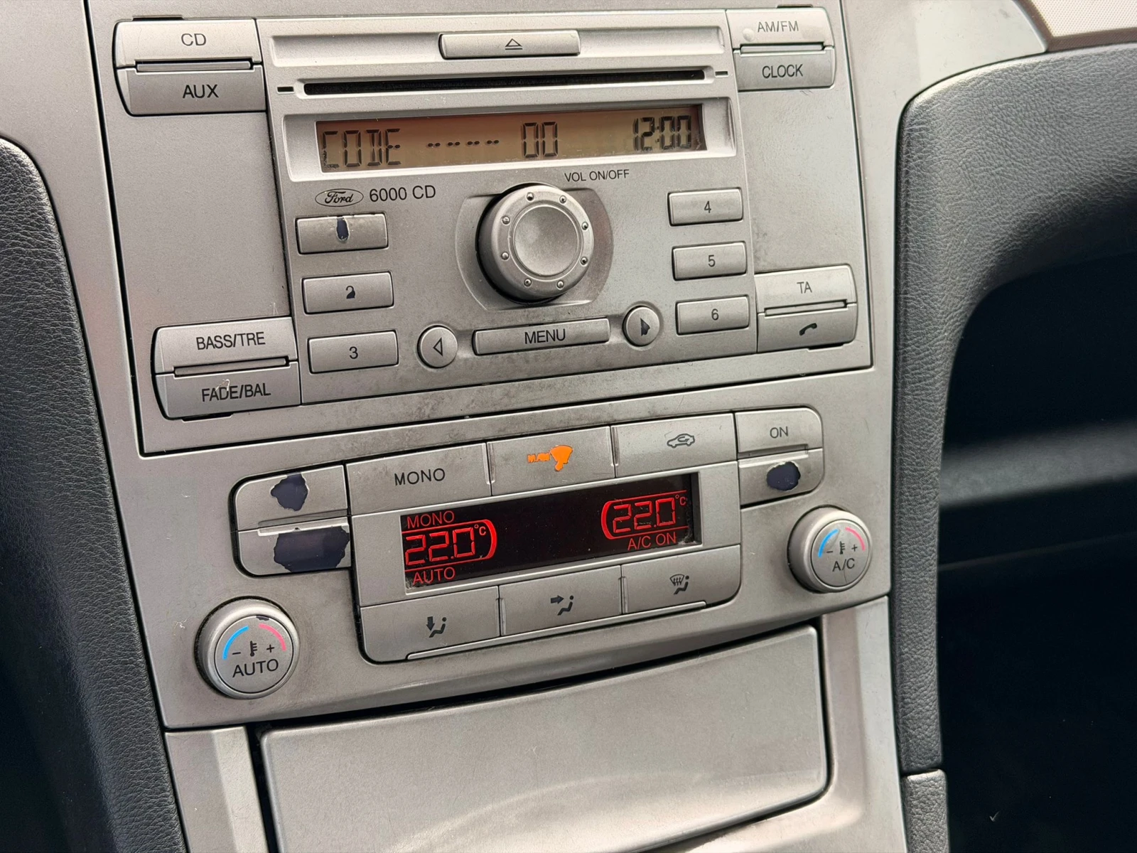 Ford S-Max 1.8CDTI, снимка 13 - Автомобили и джипове - 54357317