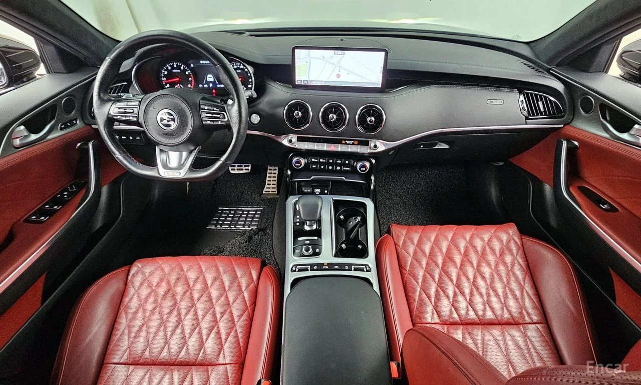 Kia Stinger 3.3* GT MASTERS* HEAD-UP* 360 КАМЕРИ* ОБДУХ* ПАНО, снимка 10 - Автомобили и джипове - 54458989