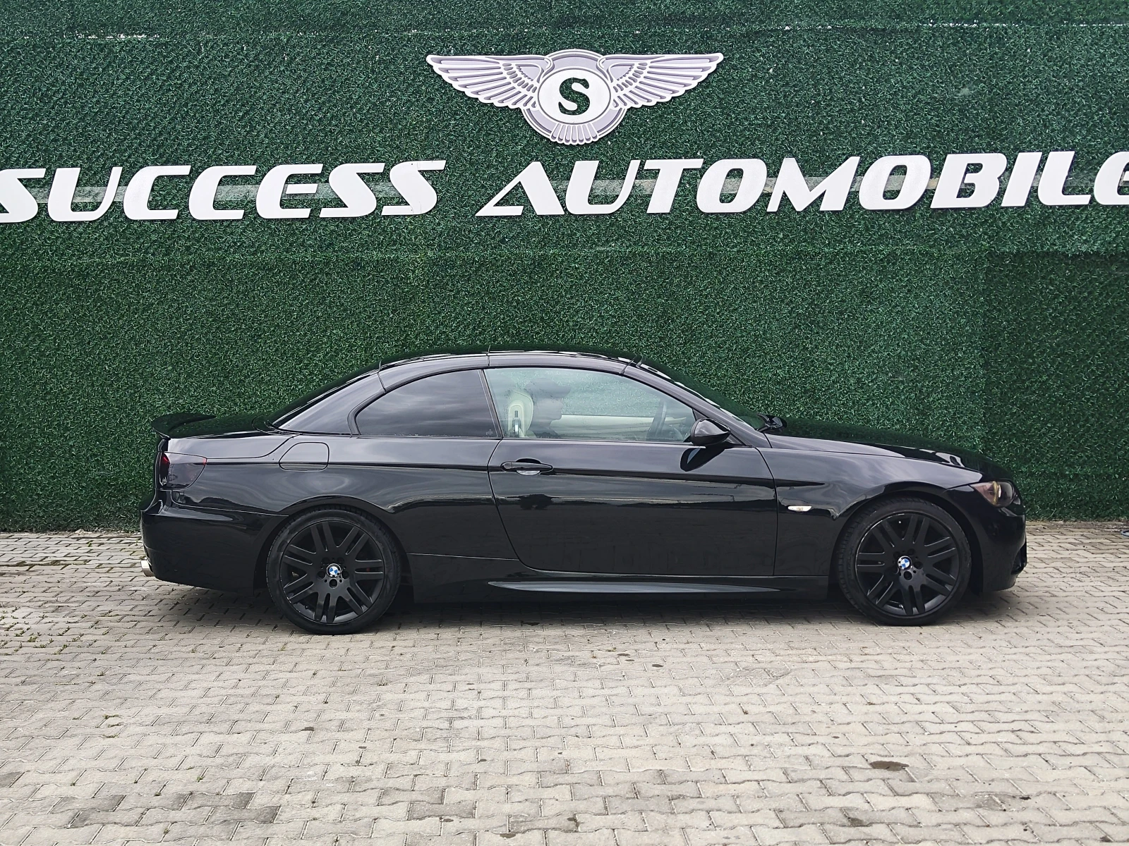 BMW 320 NAVI* FACE* BLACKSERIES* LIZING, снимка 3 - Автомобили и джипове - 54610694