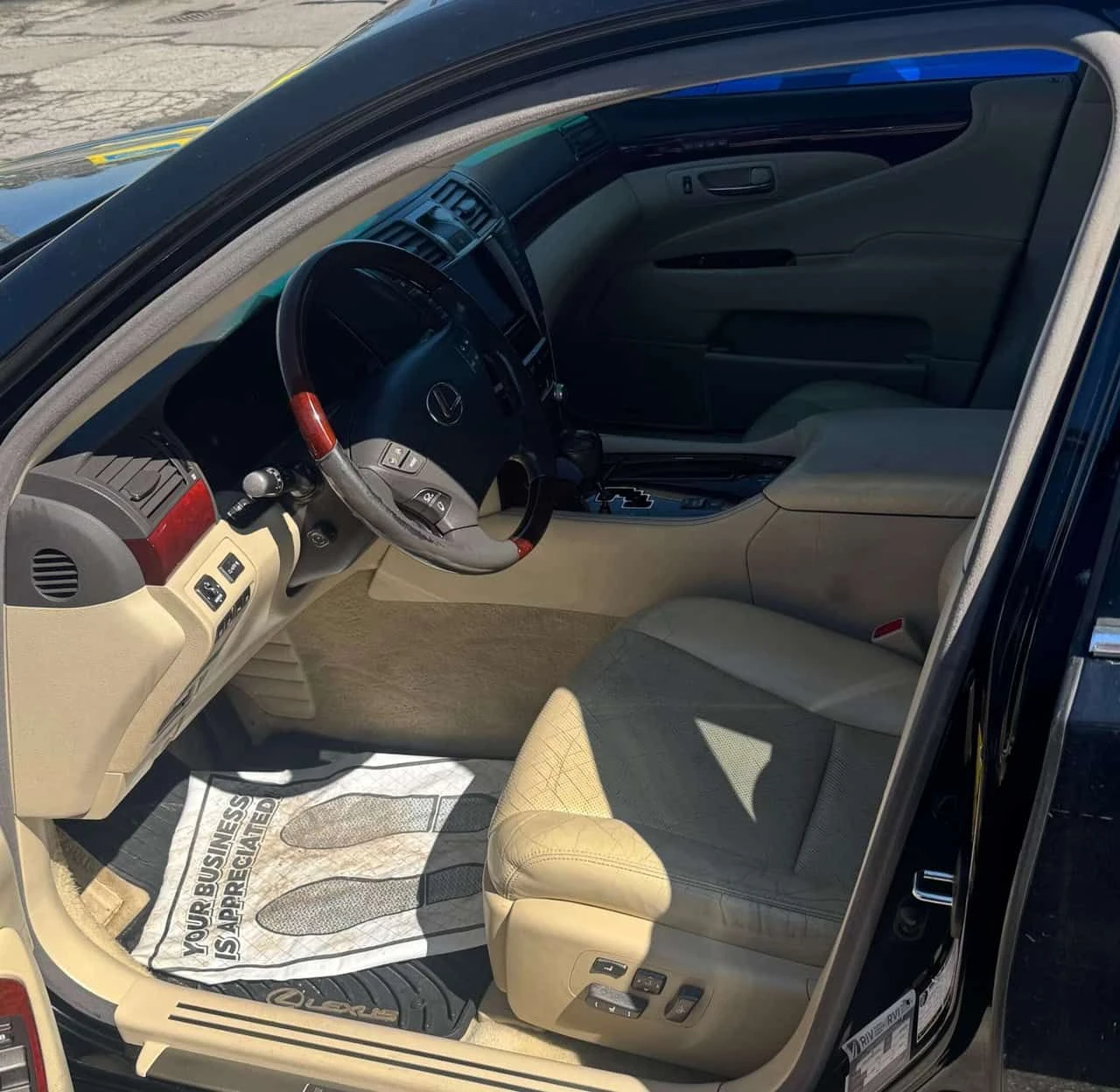 Lexus LS * 460 * CARFAX * ЦЕНА ДО БГ, снимка 3 - Автомобили и джипове - 54642802