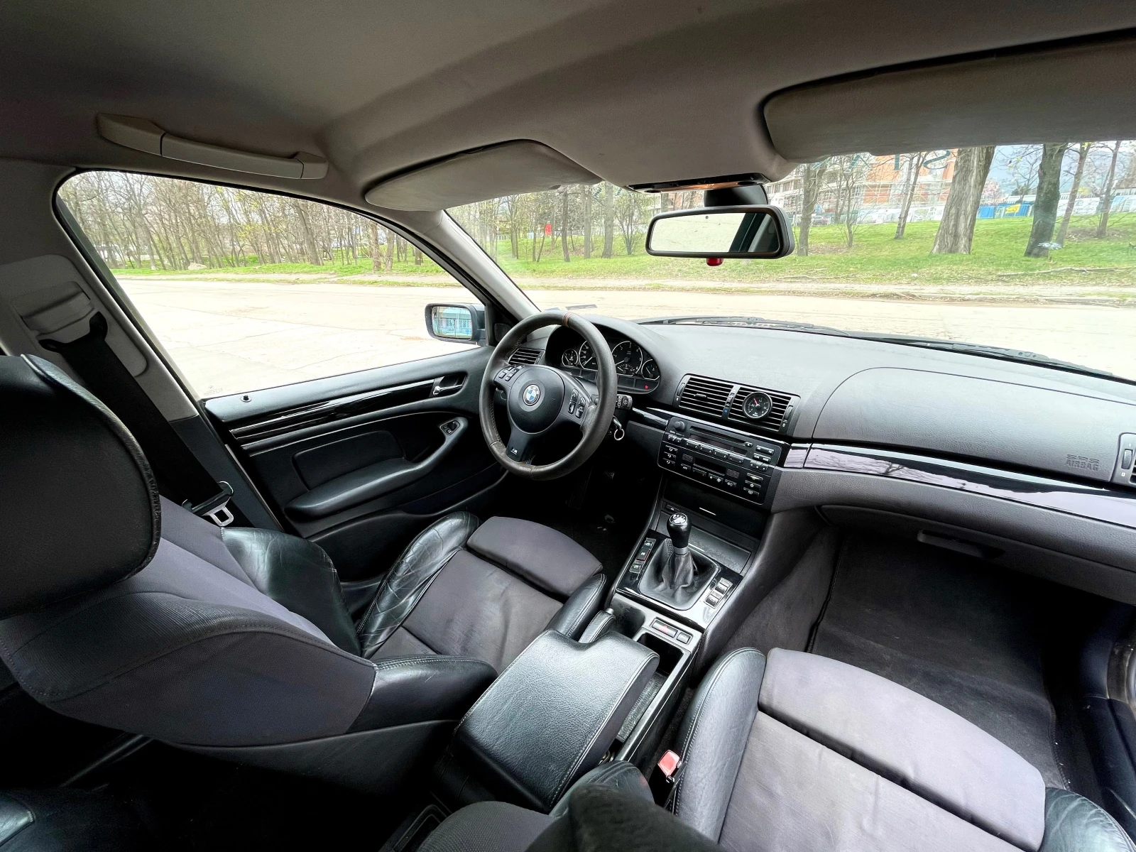 BMW 330 Street, снимка 12 - Автомобили и джипове - 54820783