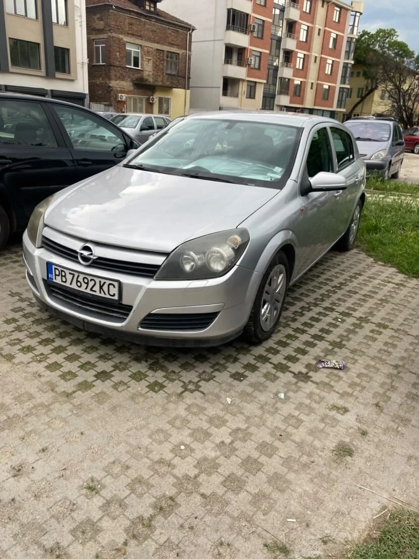 Opel Astra, снимка 10 - Автомобили и джипове - 54867782