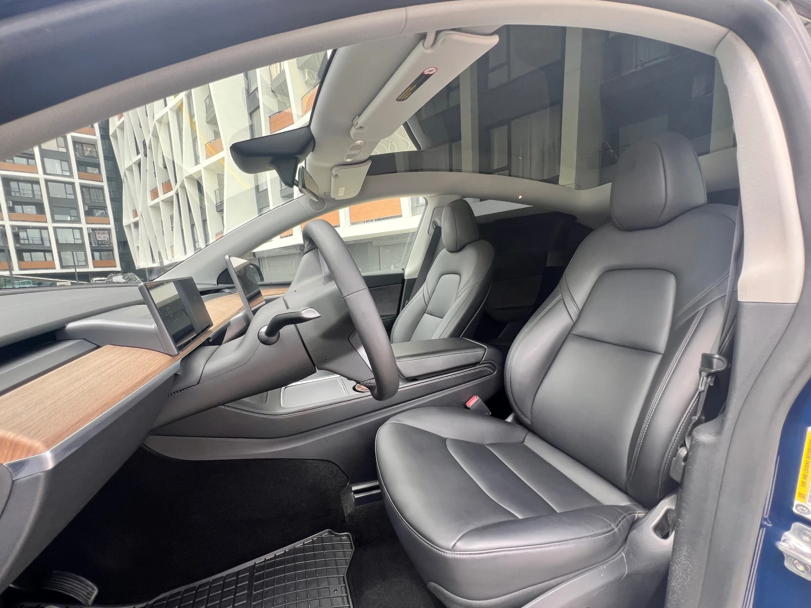 Tesla Model Y Dual Motor* 38 000км* 2024г* НАЛИЧНА, снимка 5 - Автомобили и джипове - 54909048