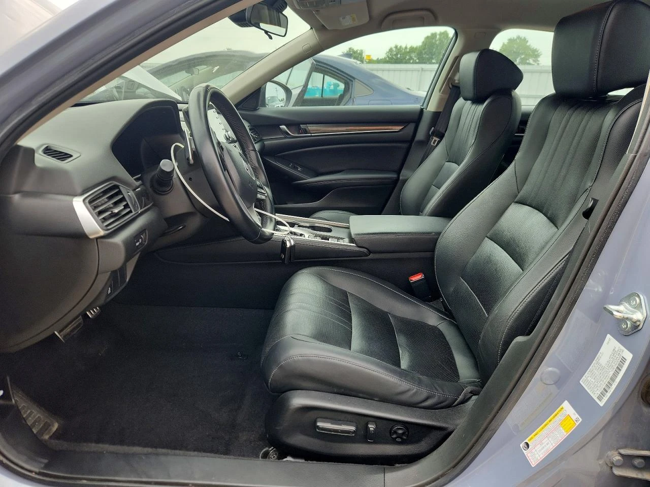 Honda Accord 1.5l Sport Se, снимка 7 - Автомобили и джипове - 55107175