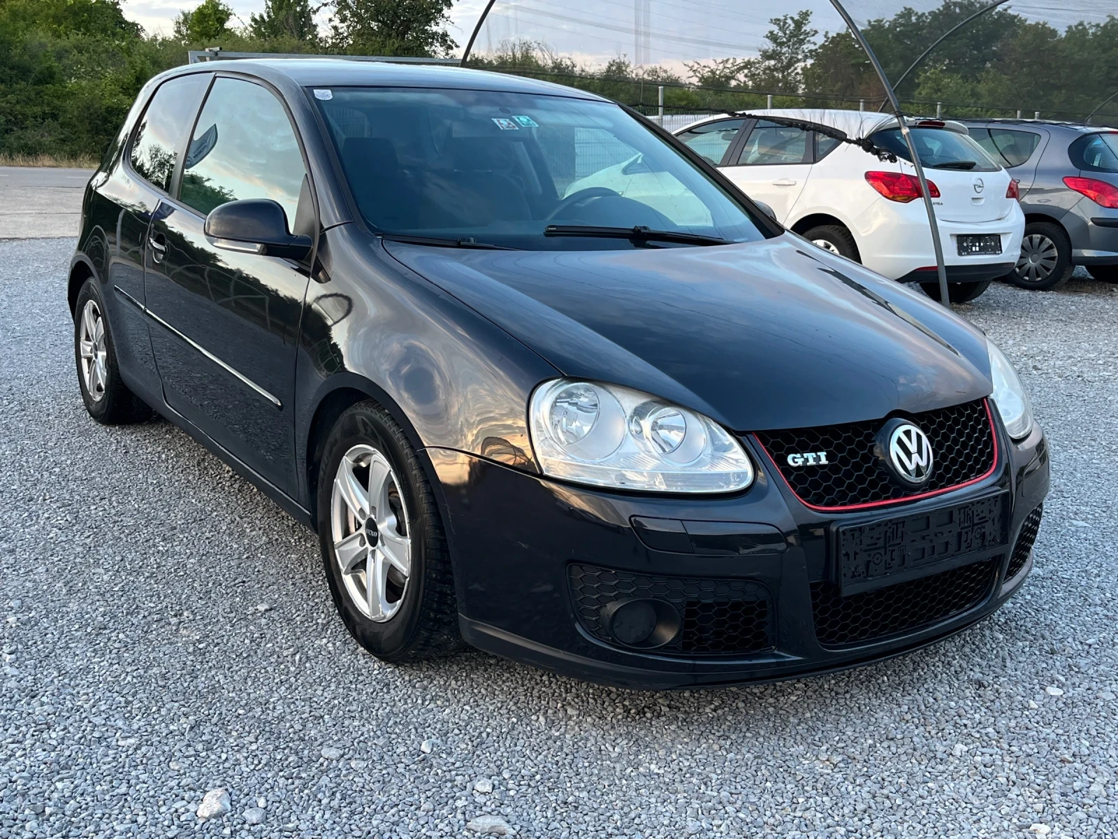 VW Golf 1.9 TDI , снимка 8 - Автомобили и джипове - 55162794