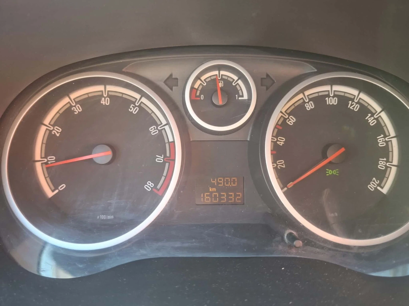 Opel Corsa, снимка 10 - Автомобили и джипове - 55532385