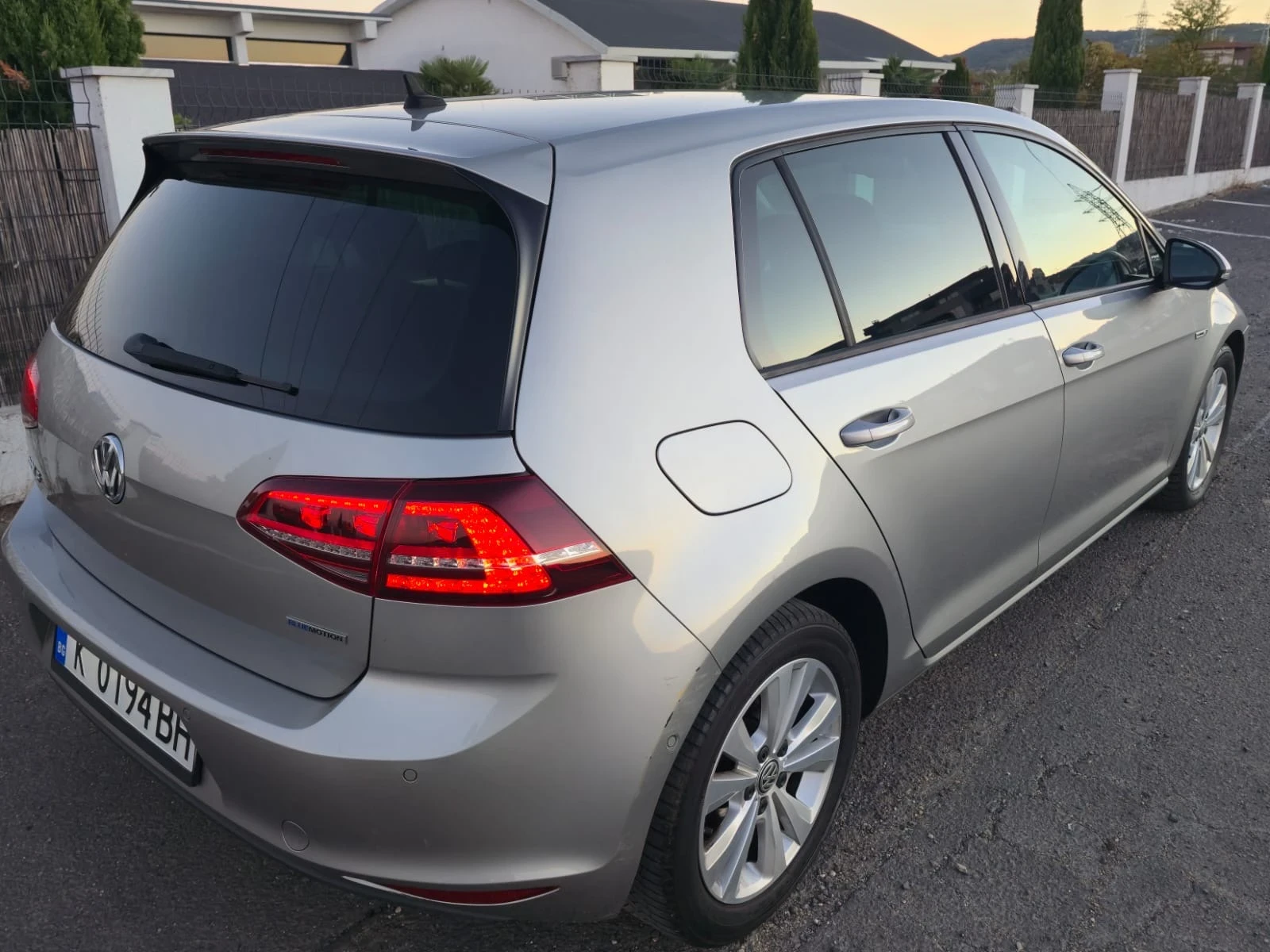 VW Golf 1.6 TDI -110k.c, снимка 7 - Автомобили и джипове - 56359800