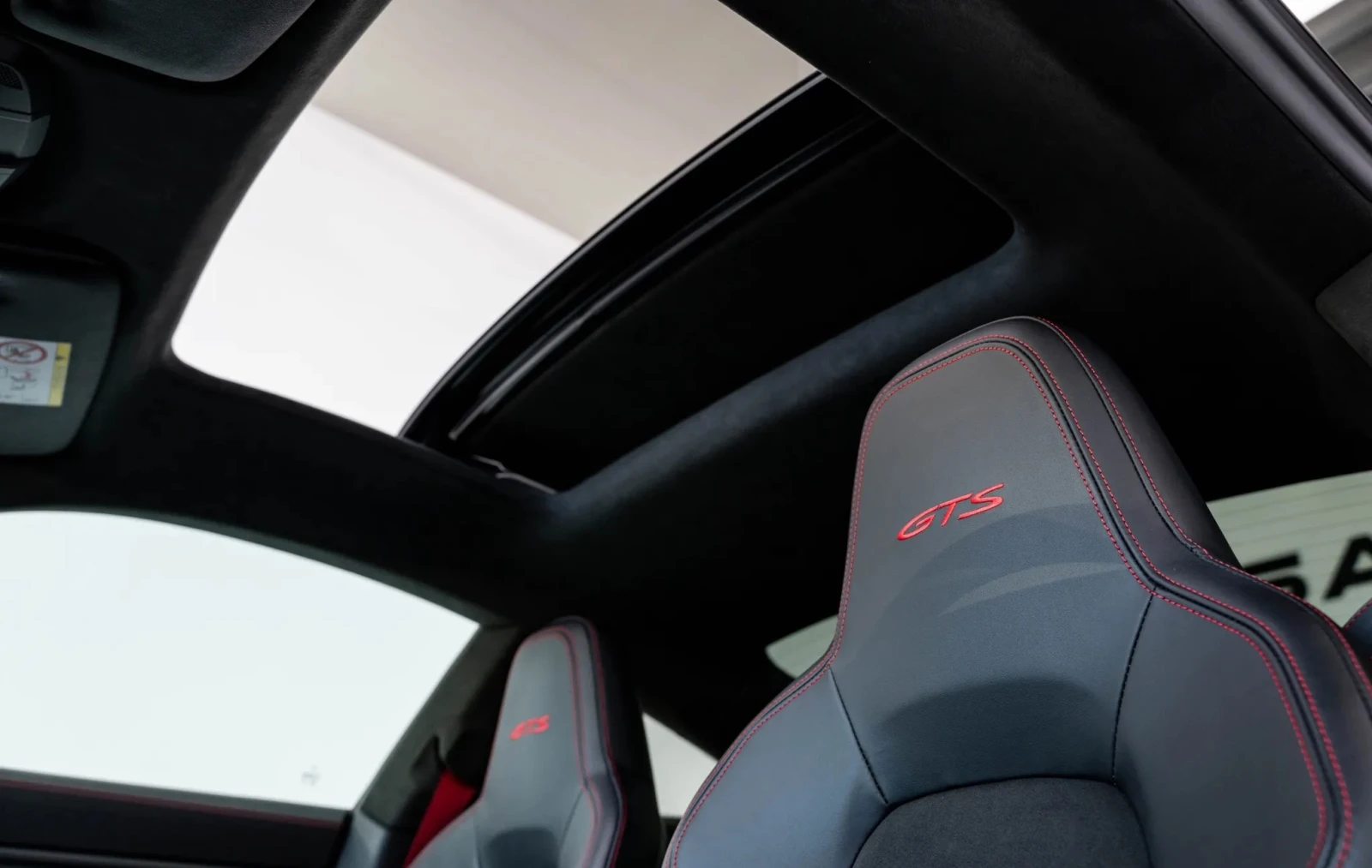 Porsche 911 Carrera GTS, снимка 11 - Автомобили и джипове - 56527794