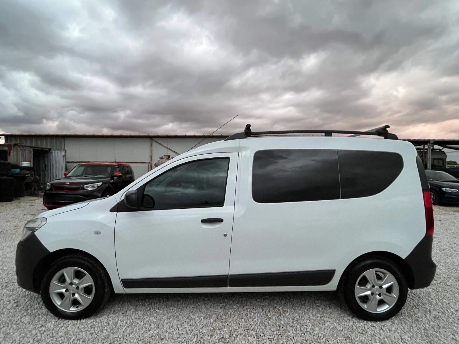Dacia Dokker 1.5D, 95к.с., ЛИЗИНГ, снимка 4 - Автомобили и джипове - 56582848