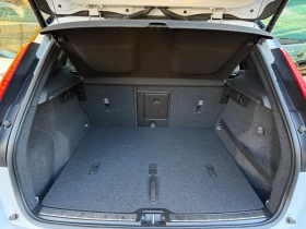 Volvo XC40 2.0D3* R-design* Ambient* FULL, снимка 13