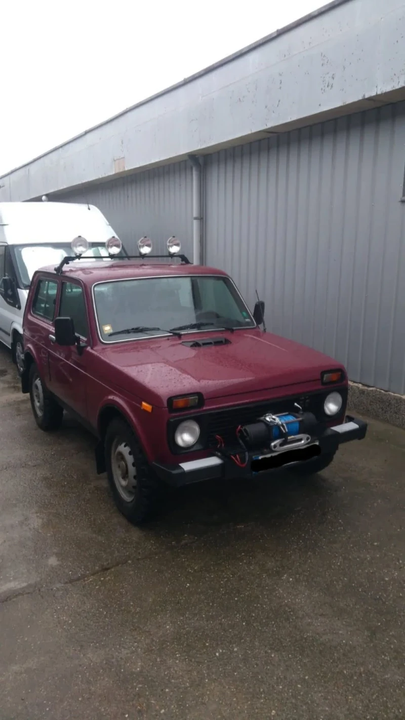 Lada Niva, снимка 1 - Автомобили и джипове - 48957970