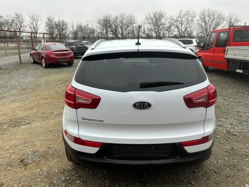 Kia Sportage 2.0Gaz-Benz, 4x4, Aut., снимка 6 - Автомобили и джипове - 49437225