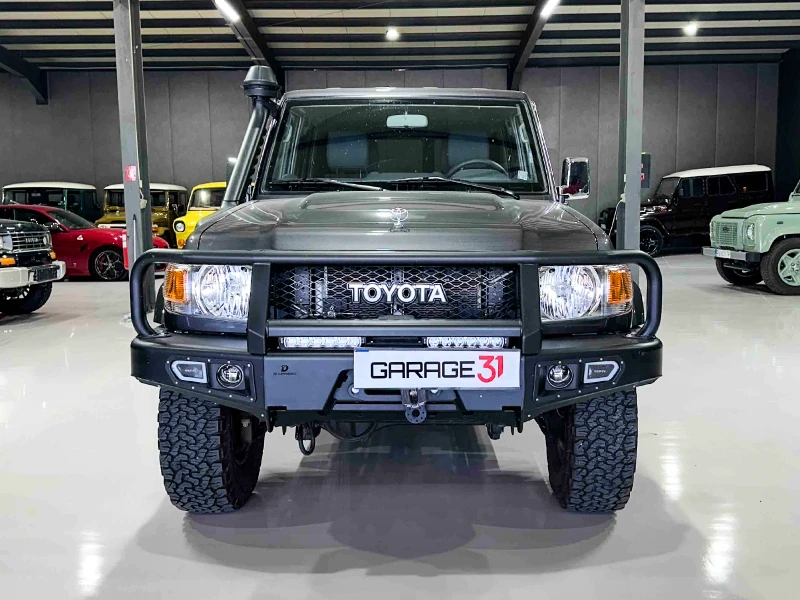 Toyota Land cruiser 4, 0 V6, снимка 2 - Автомобили и джипове - 52400899