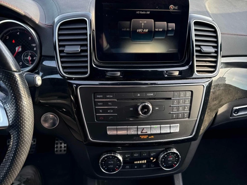 Mercedes-Benz GLE * 350d * CARFAX * БЕЗ ПЪРВОНАЧАЛНА ВНОСКА, снимка 9 - Автомобили и джипове - 52894566