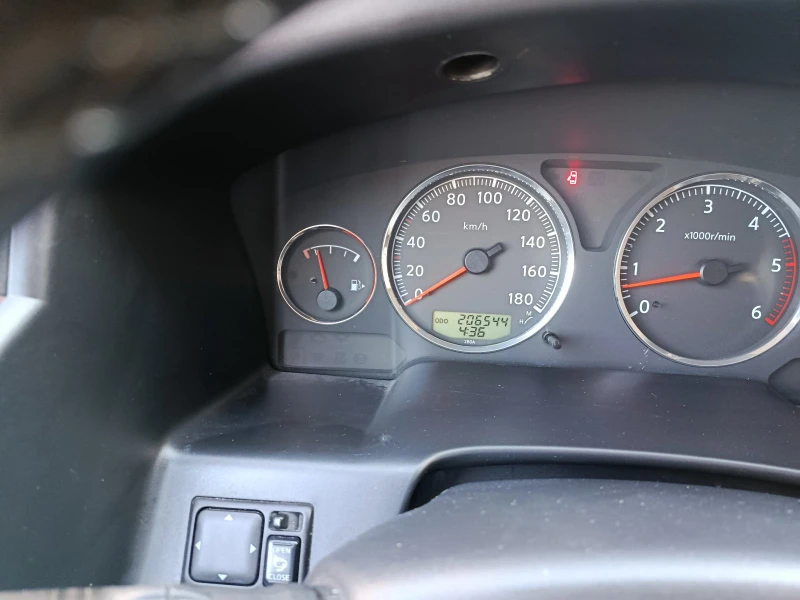 Nissan Patrol, снимка 5 - Автомобили и джипове - 53343195